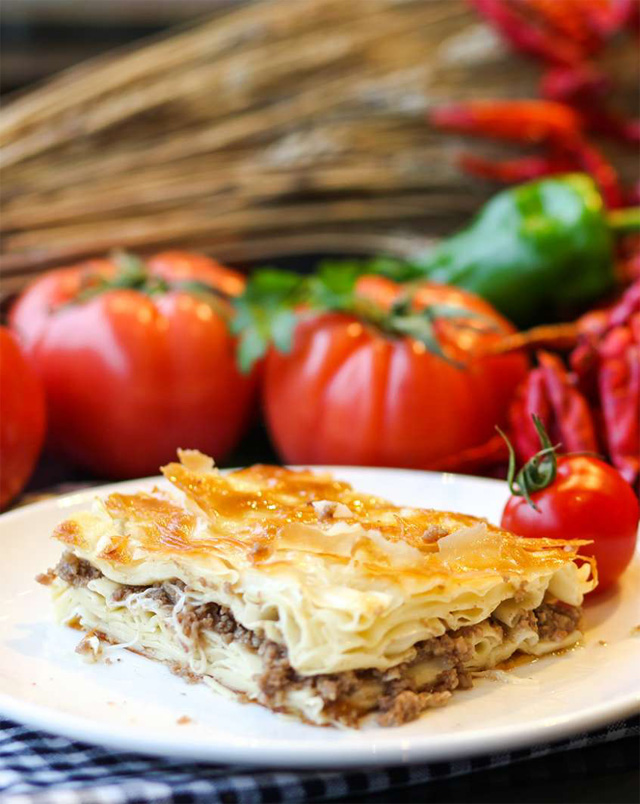 Kıymalı Su Böreği